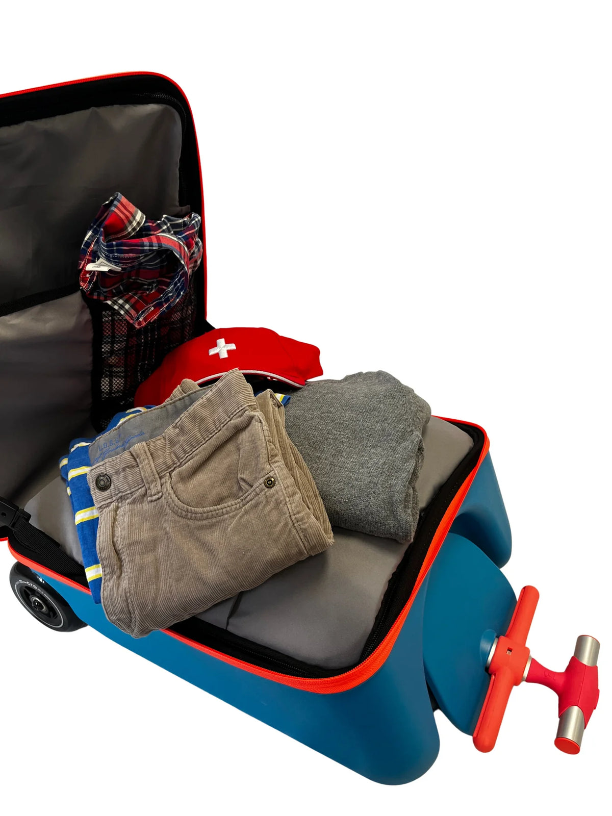 Travel with ease - with Micro Luggage – Micro Scooters NZ